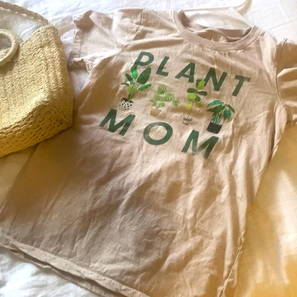 Graphic T Shirt -Plant Logo